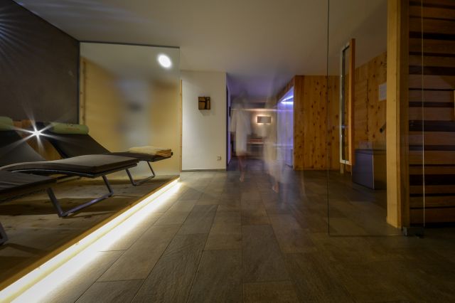 Entdecken Sie unseren Wellnessbereich in St. Vigil in Enneberg Bild: Wellness
